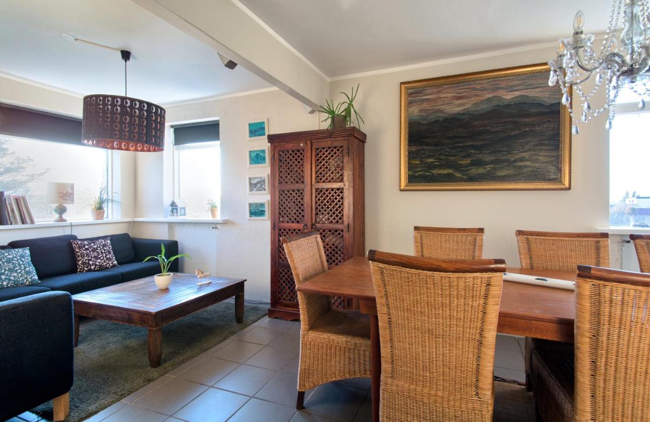 Blue House B&B Seltjarnarnes ภายนอก รูปภาพ